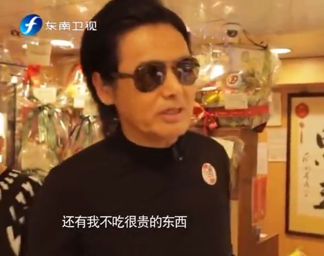 给港圈“雄竞”跪了！冰球突破网站简直要(图8)